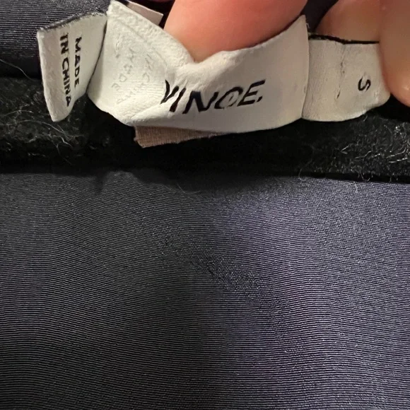 Vince Navy Long-Sleeve Crocodile-Embossed Blouse Size S - Picture 3 of 11